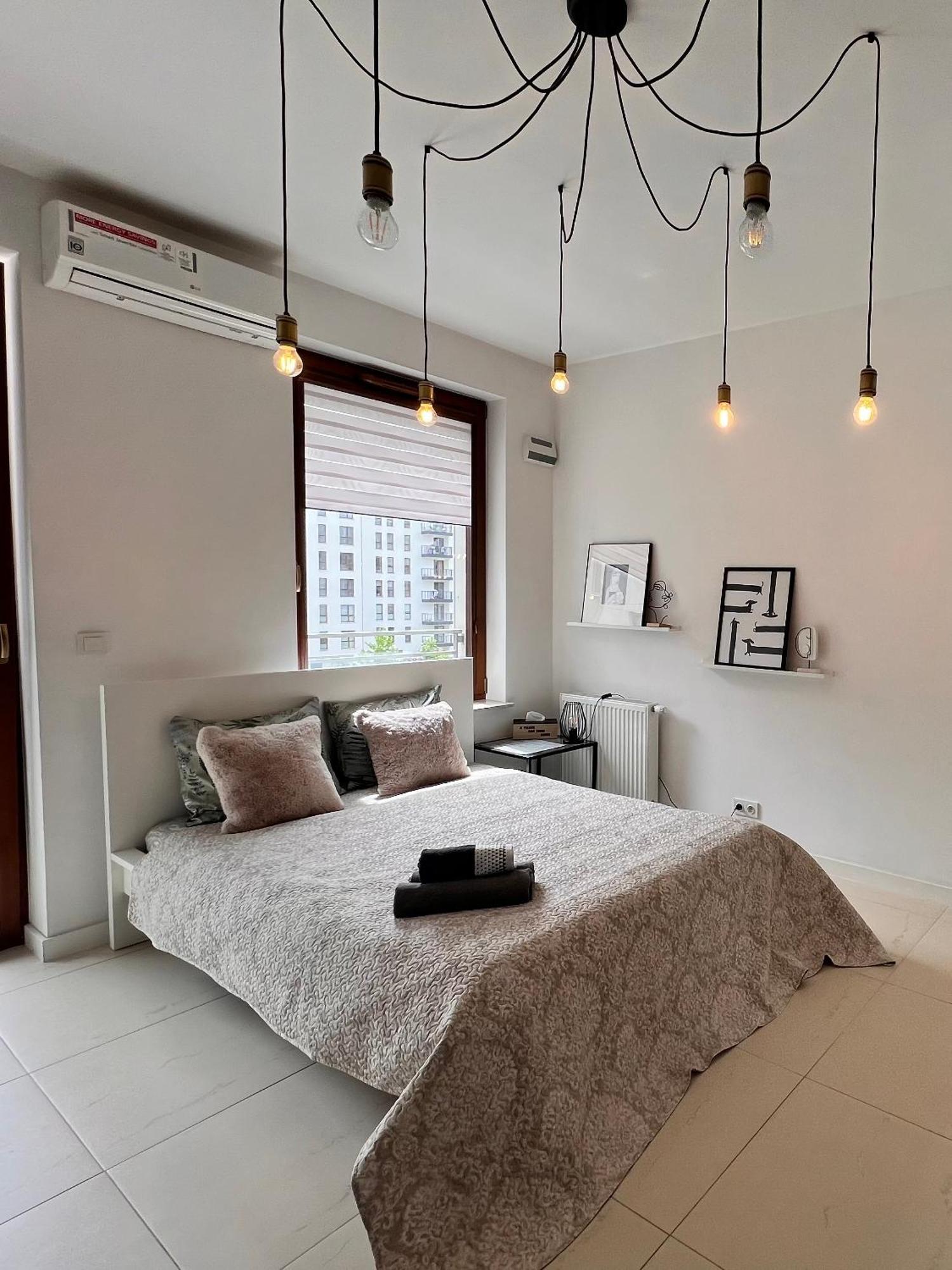 Close To Chopin Airport, Cybernetyki, Free Parking By Cosmo Spirit Βαρσοβία Εξωτερικό φωτογραφία